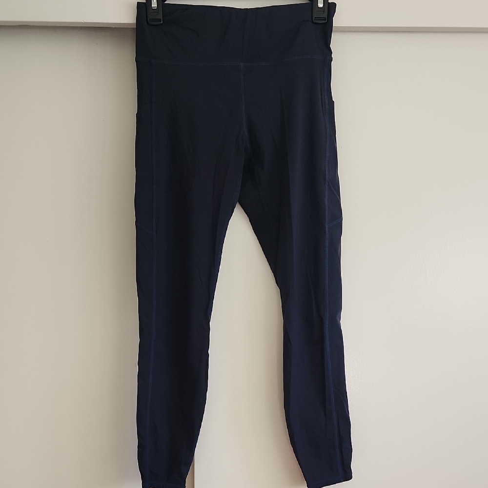 Vuori Navy Blue High Rise Performance Leggings Side Pocket Yoga Athleisure Women